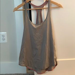 Lululemon tank top